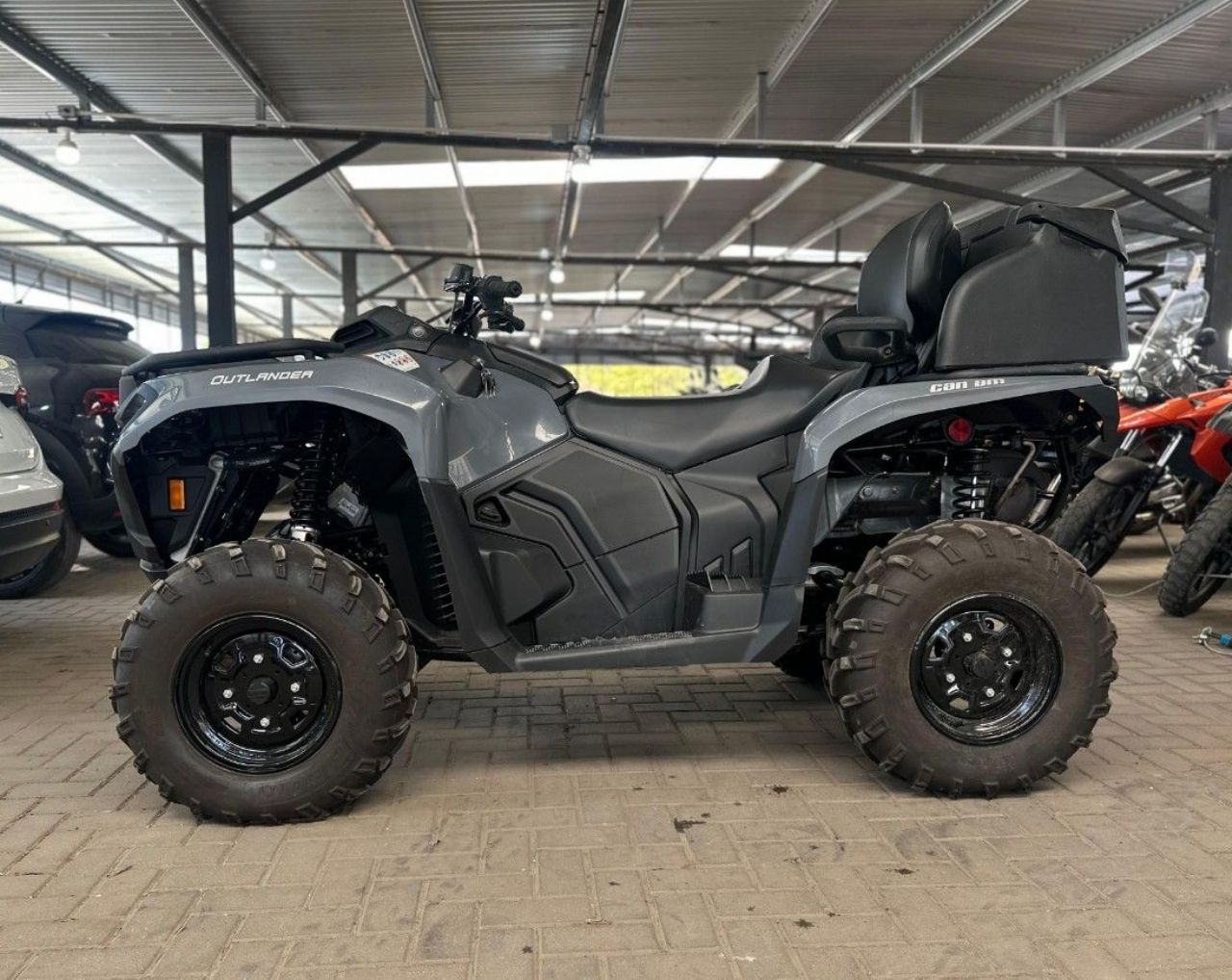CAN-AM Outlander Usado en Córdoba, deRuedas