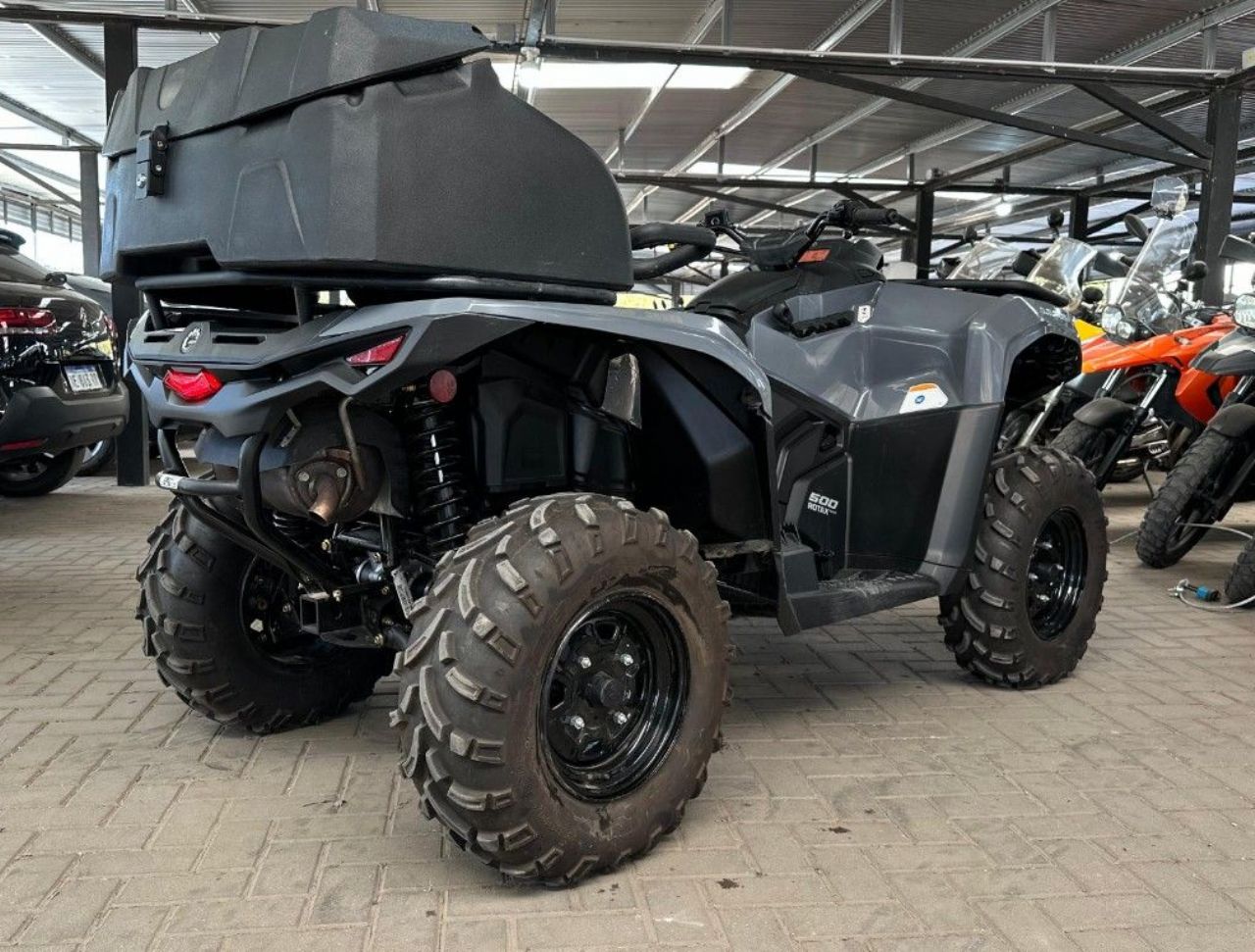 CAN-AM Outlander Usado en Córdoba, deRuedas