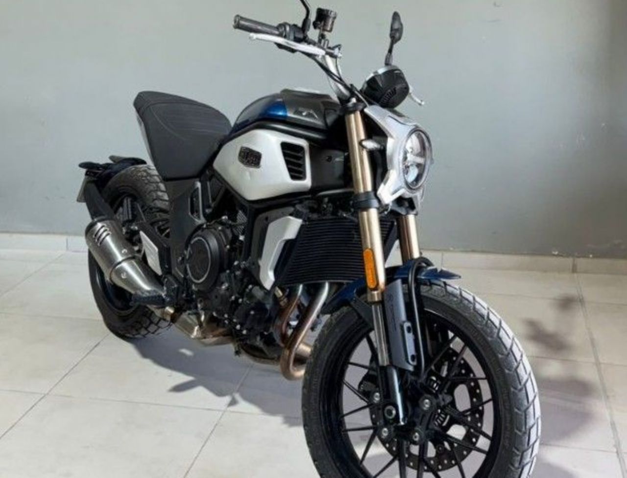 CF Moto CL-X Usada Financiado en San Juan, deRuedas