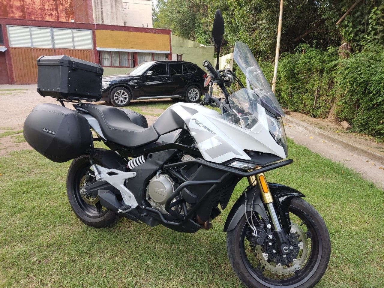 CF Moto MT Usada Financiado en Córdoba, deRuedas
