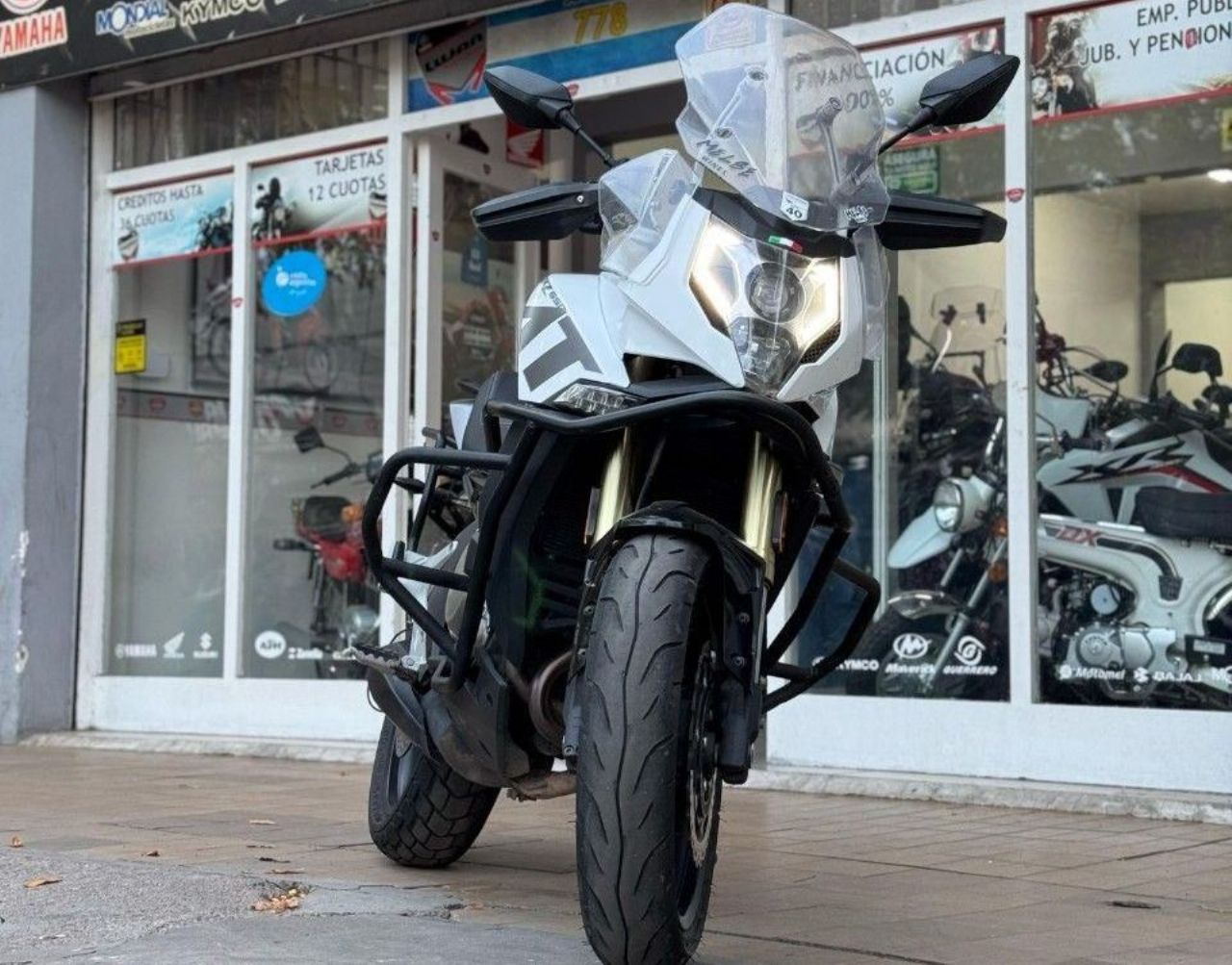 CF Moto MT Usada en Mendoza, deRuedas