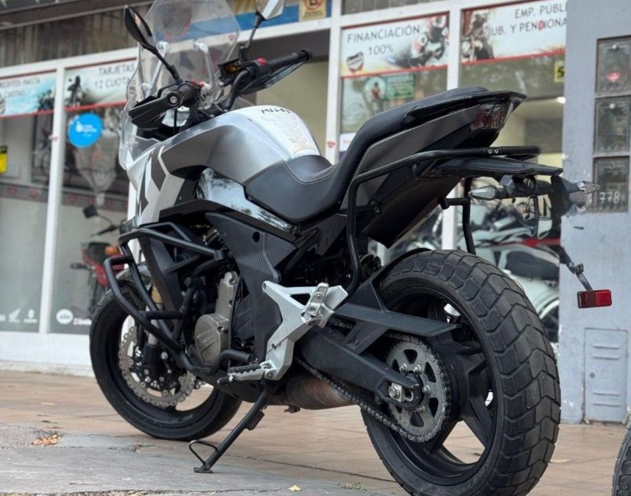 CF Moto MT Usada en Mendoza, deRuedas