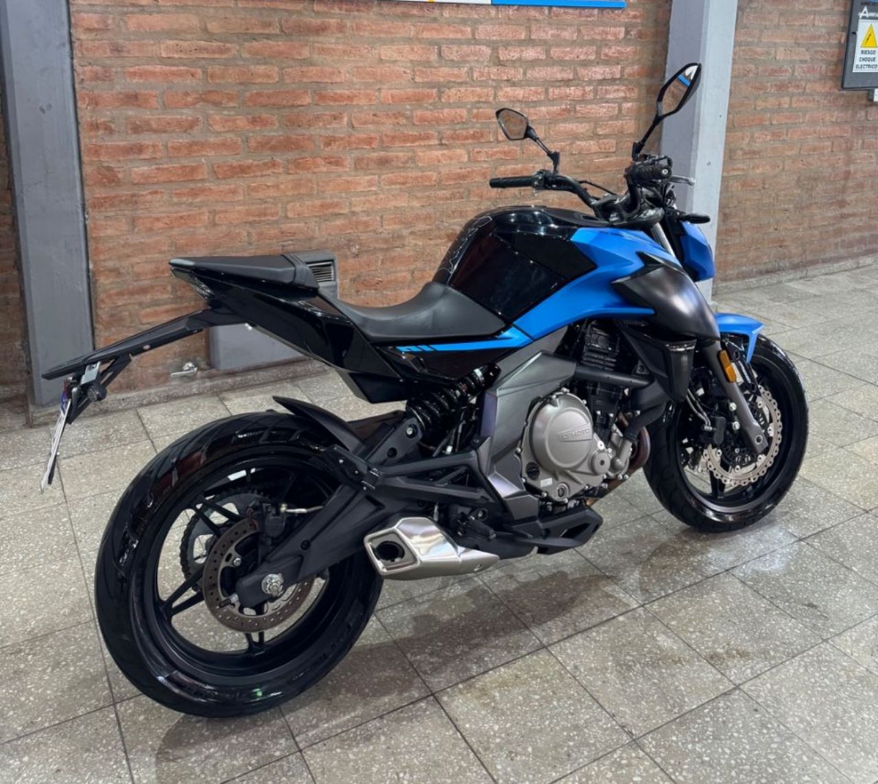 CF Moto MT Usada Financiado en San Juan, deRuedas