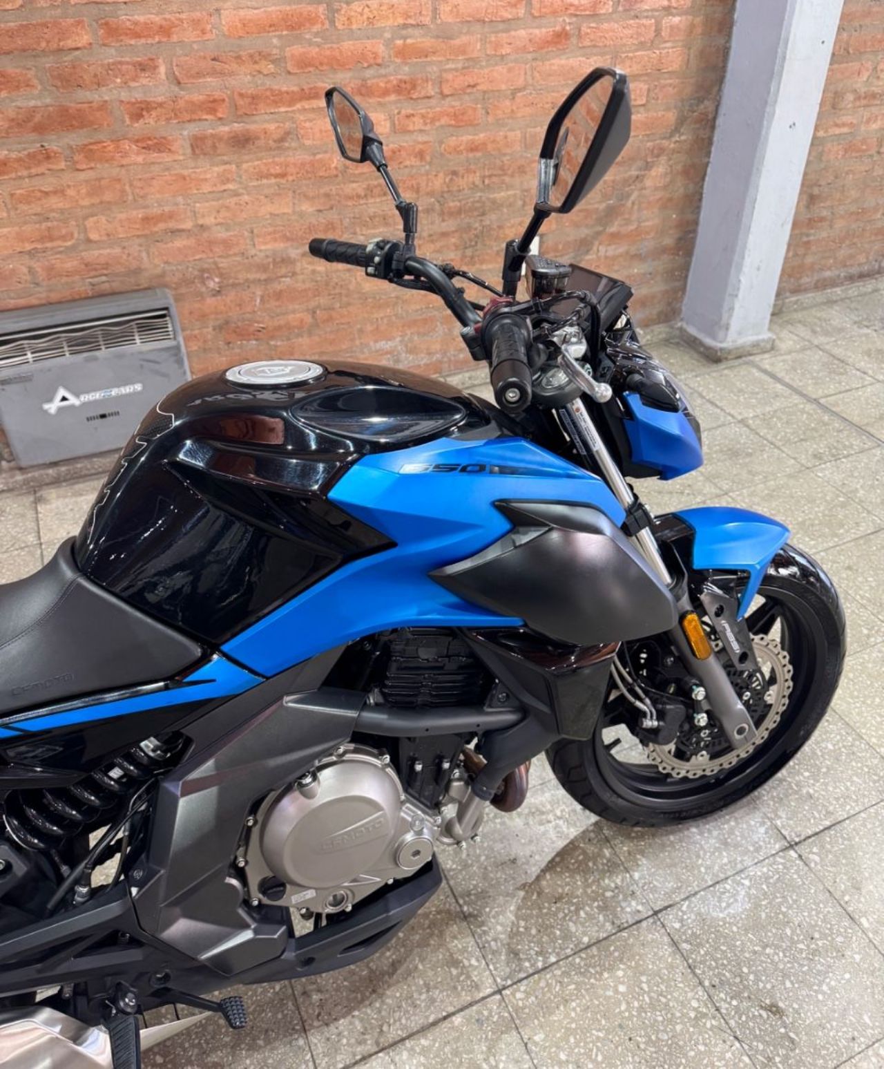 CF Moto MT Usada Financiado en San Juan, deRuedas