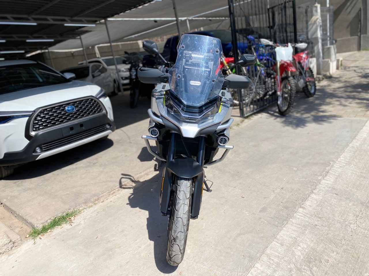 CF Moto MT Usada en San Juan, deRuedas