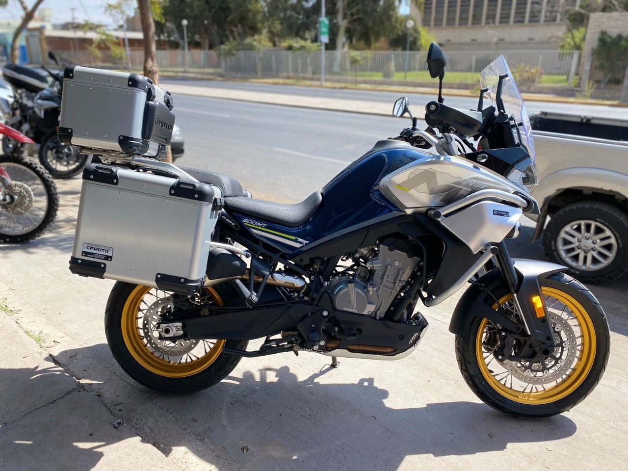 CF Moto MT Usada en San Juan, deRuedas