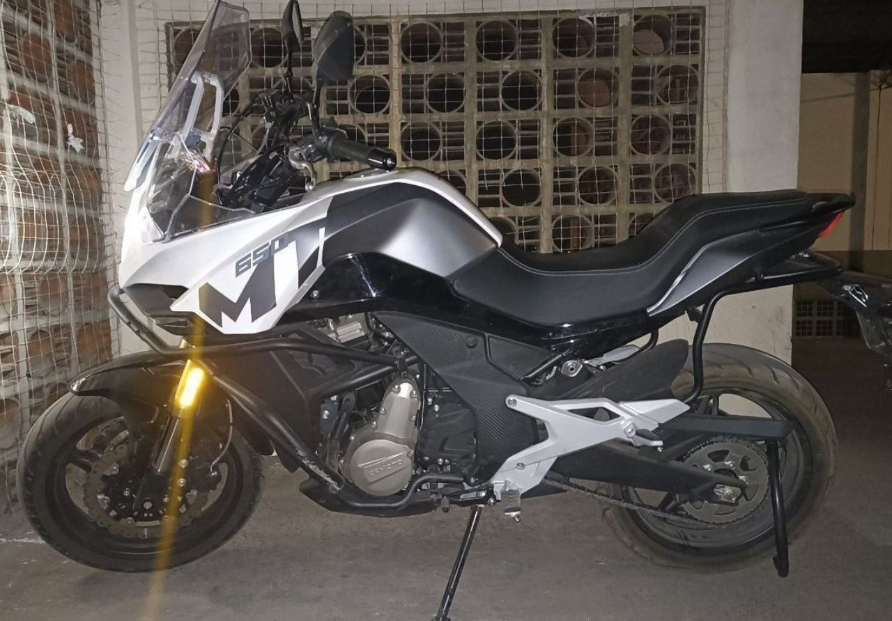 CF Moto MT Usada en Mendoza, deRuedas