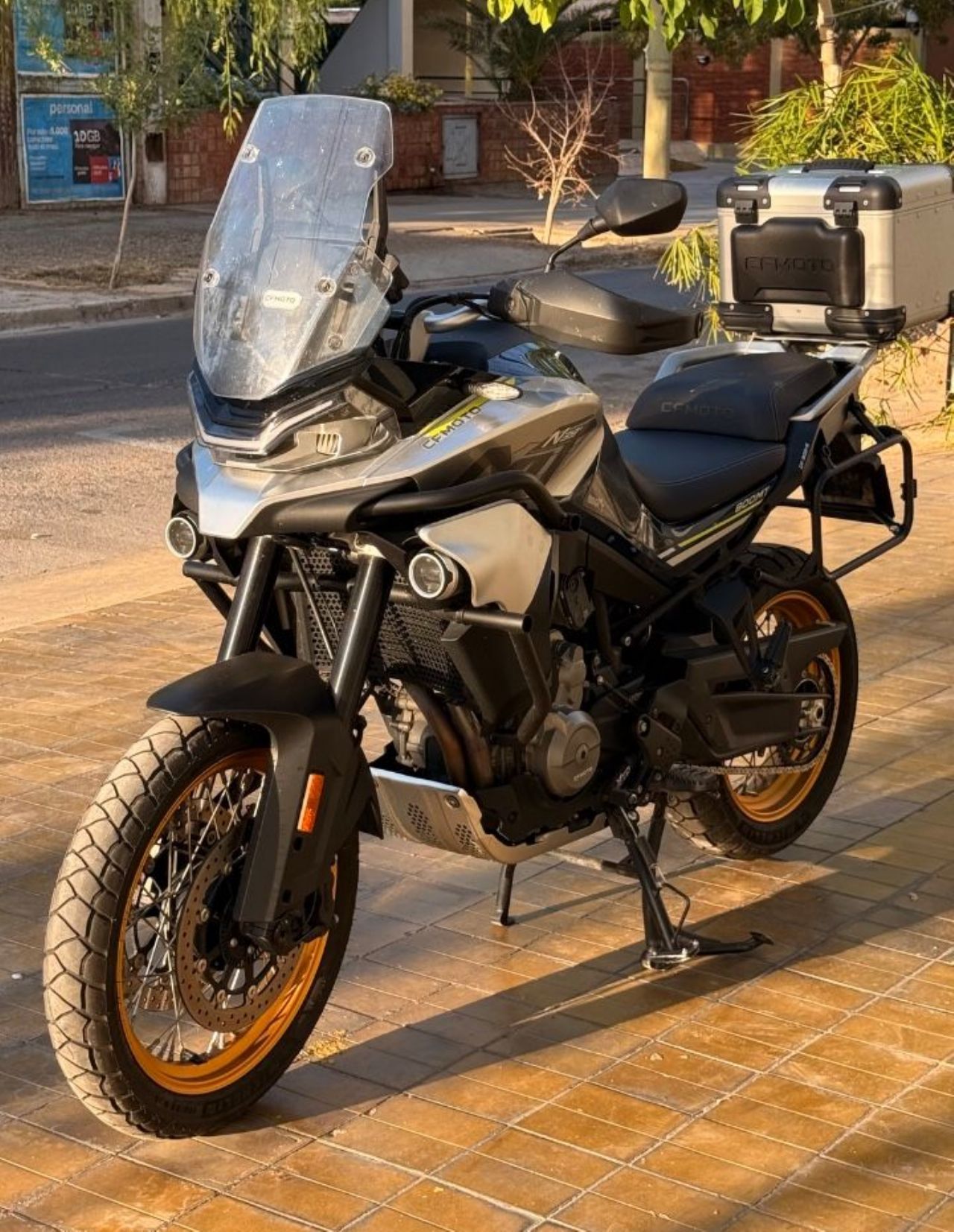 CF Moto MT Usada en San Juan, deRuedas