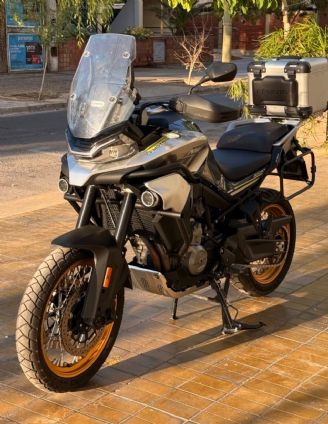 CF Moto MT Usada en San Juan