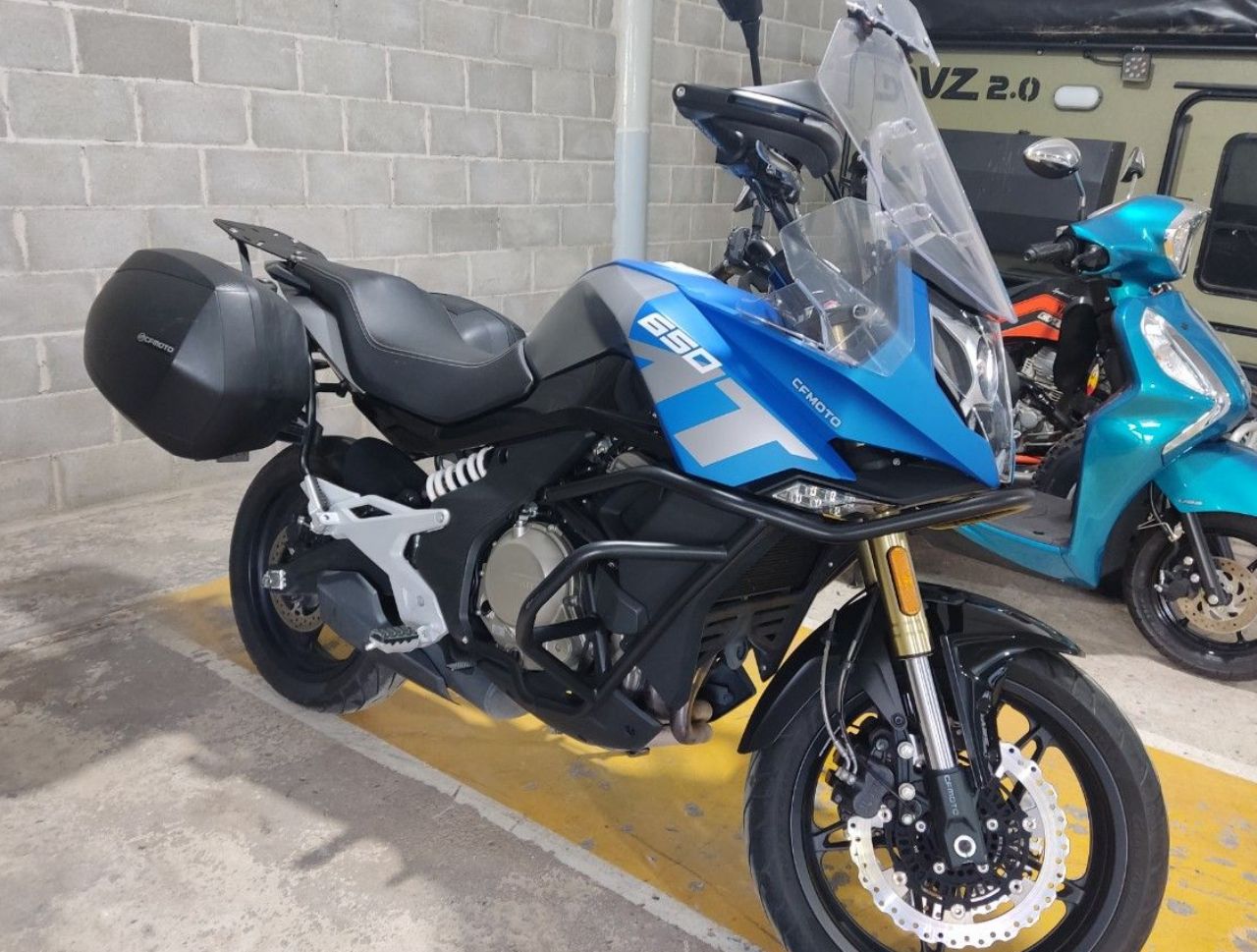 CF Moto MT Usada Financiado en Córdoba, deRuedas