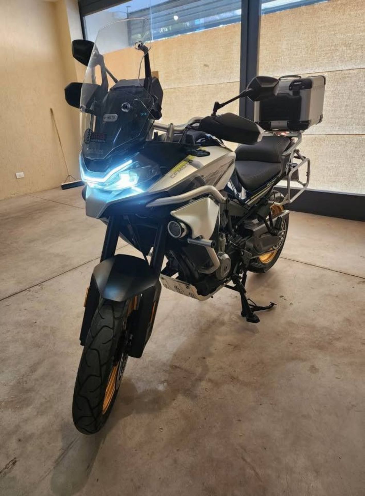CF Moto MT Usada en Mendoza, deRuedas