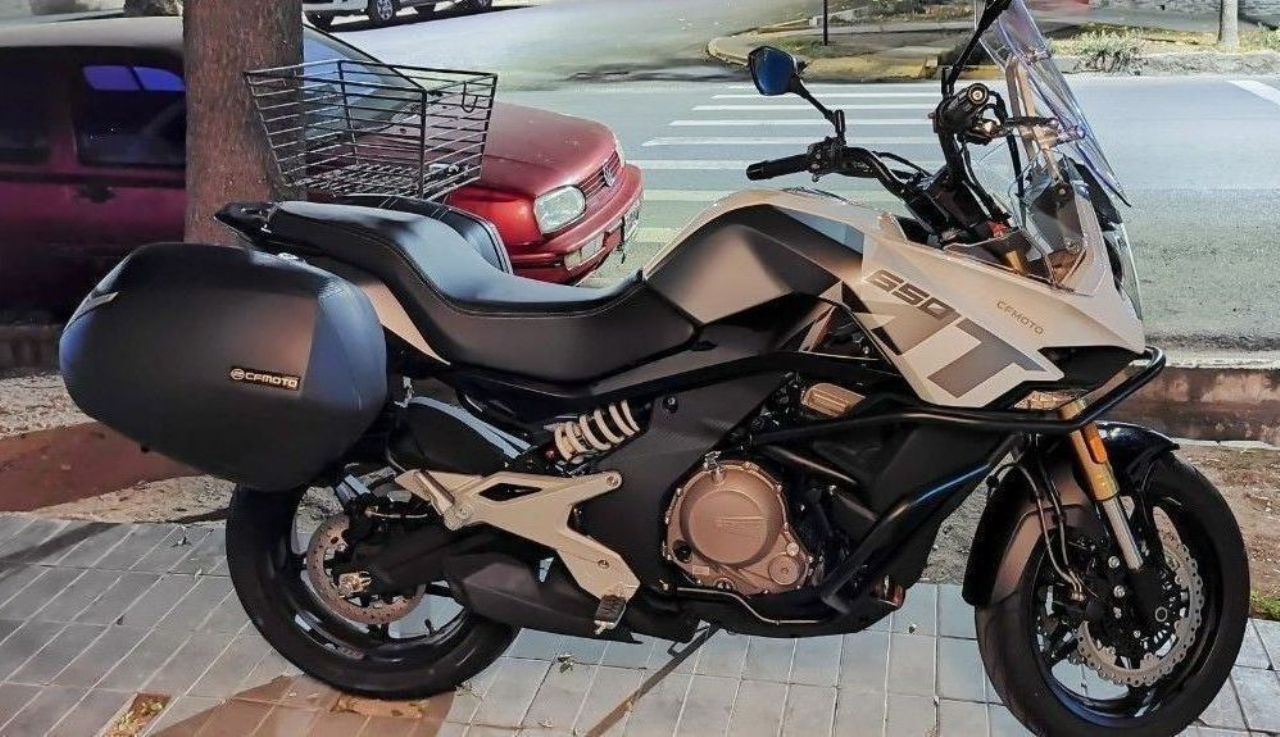 CF Moto MT Usada en Mendoza, deRuedas