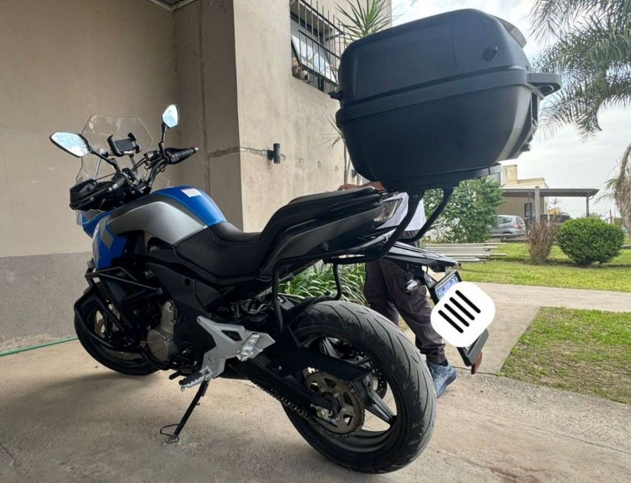 CF Moto MT Usada en Tucumán, deRuedas