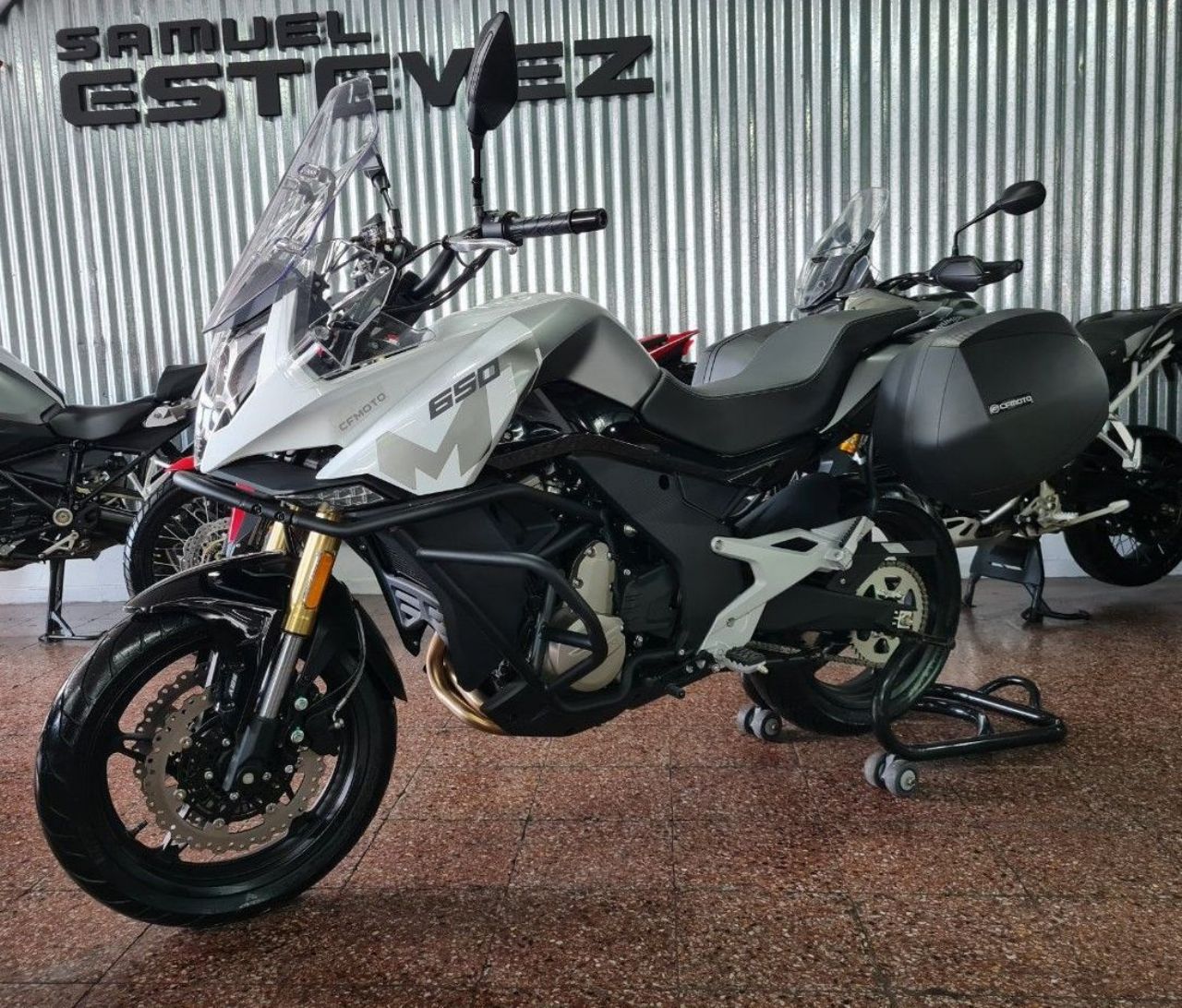 CF Moto MT Nueva en Mendoza, deRuedas