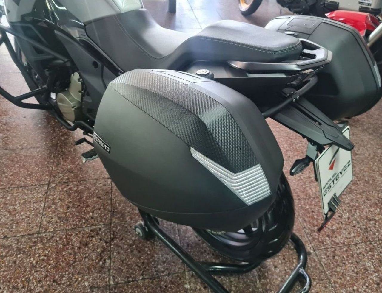 CF Moto MT Nueva en Mendoza, deRuedas
