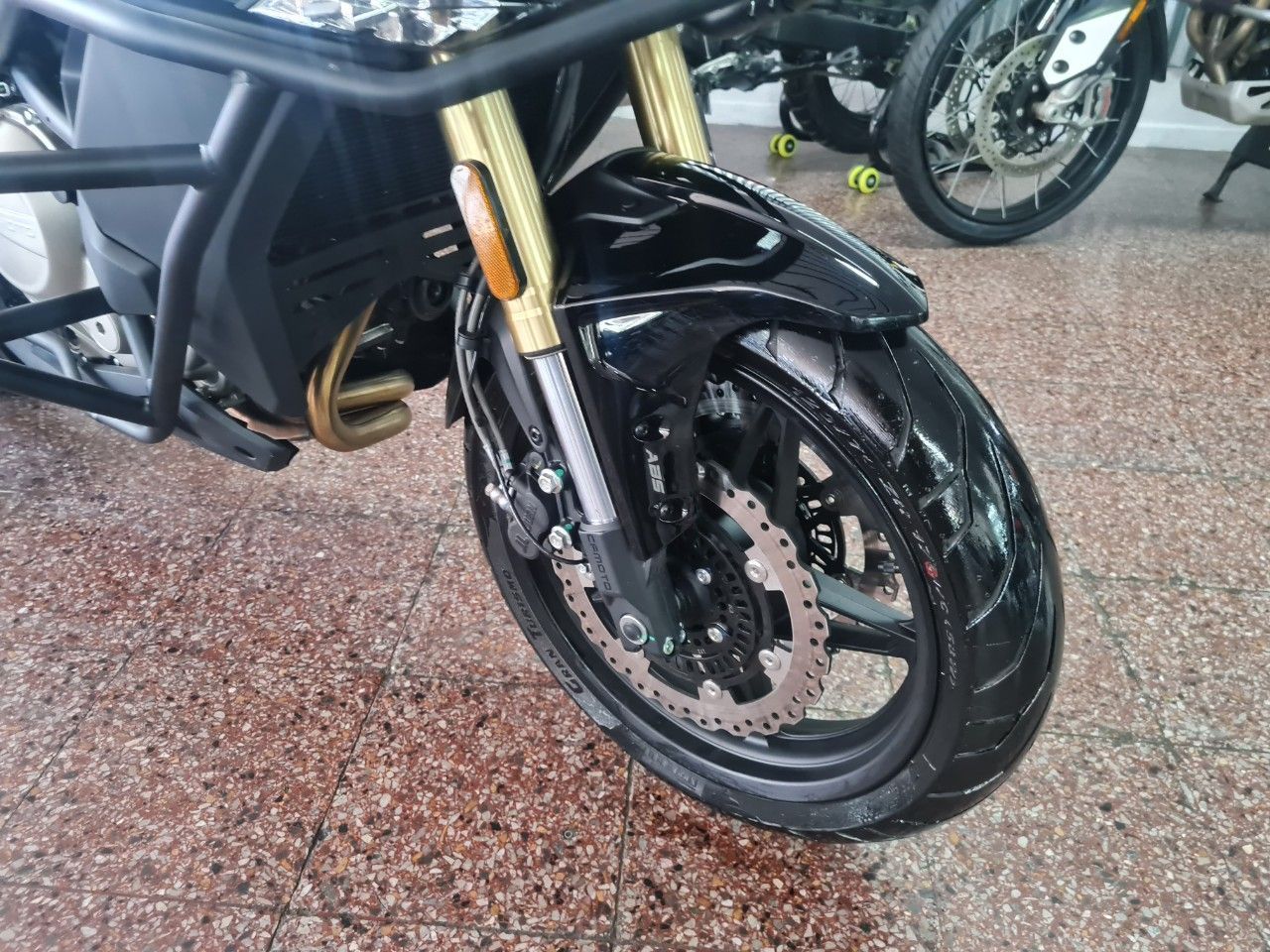CF Moto MT Nueva en Mendoza, deRuedas