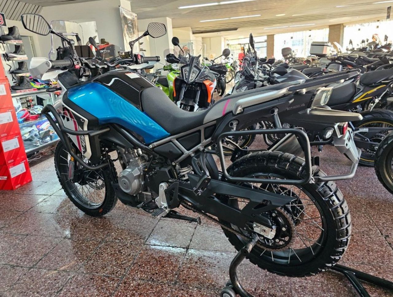CF Moto MT Nueva Financiado en Mendoza, deRuedas