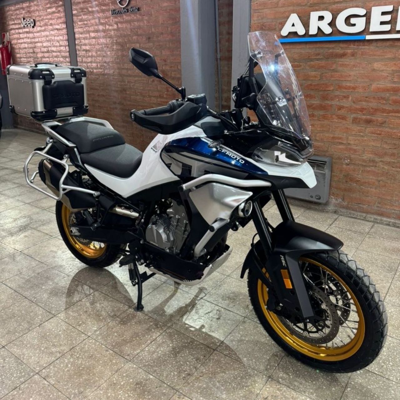 CF Moto MT Usada Financiado en San Juan, deRuedas