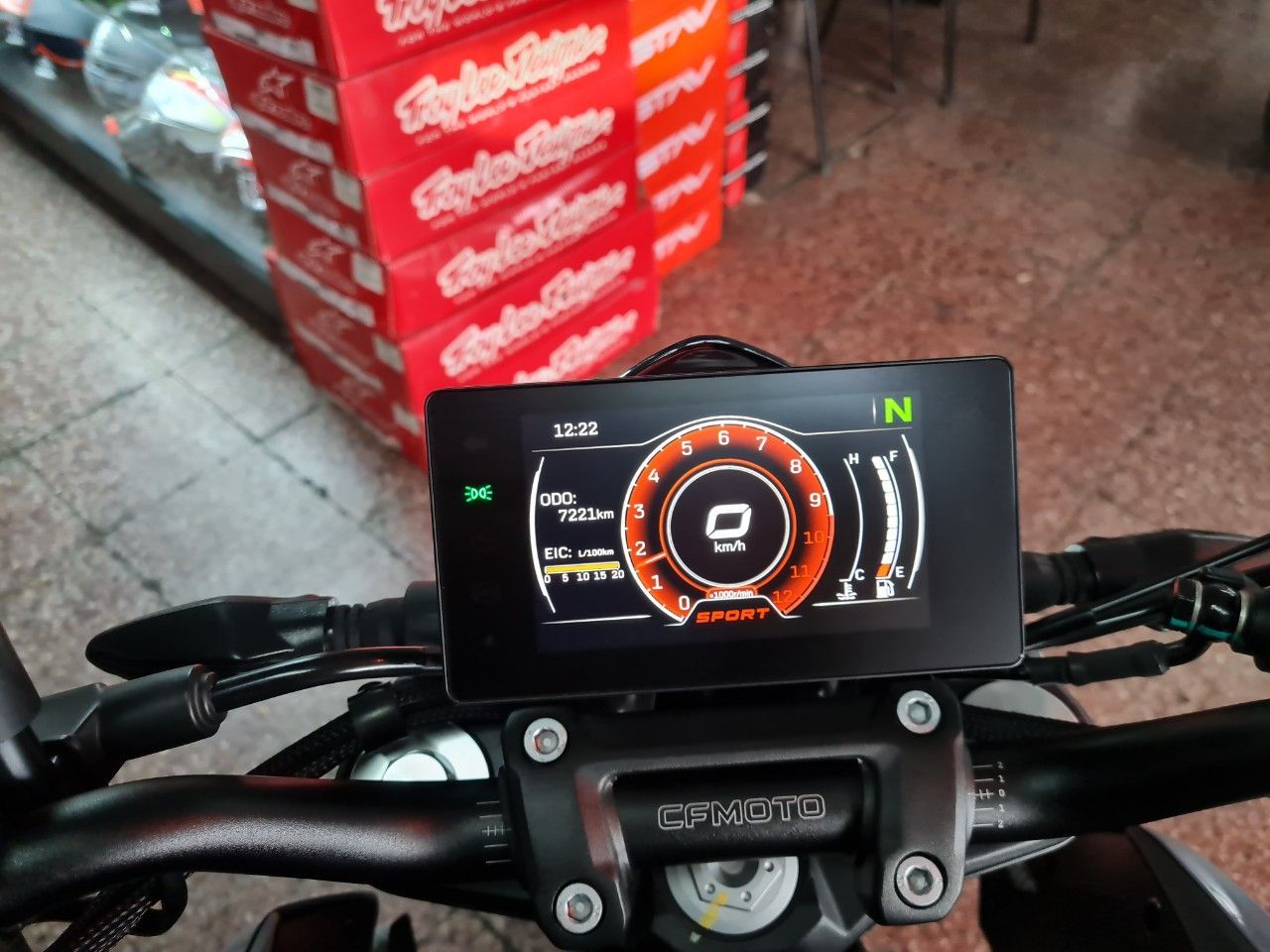 CF Moto NK Usada en Mendoza, deRuedas
