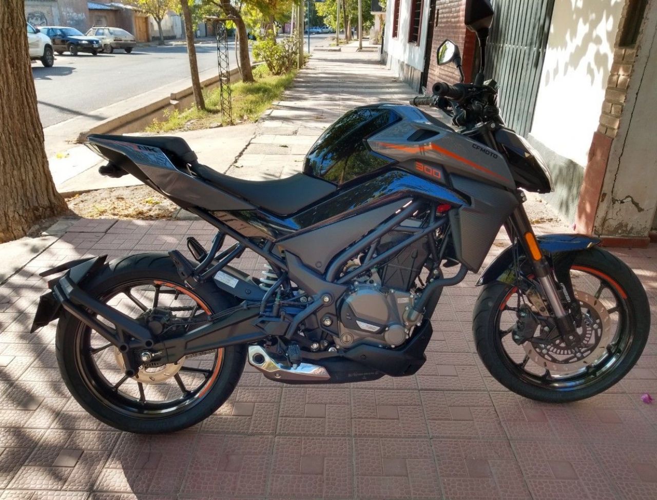 CF Moto NK Usada en Mendoza, deRuedas