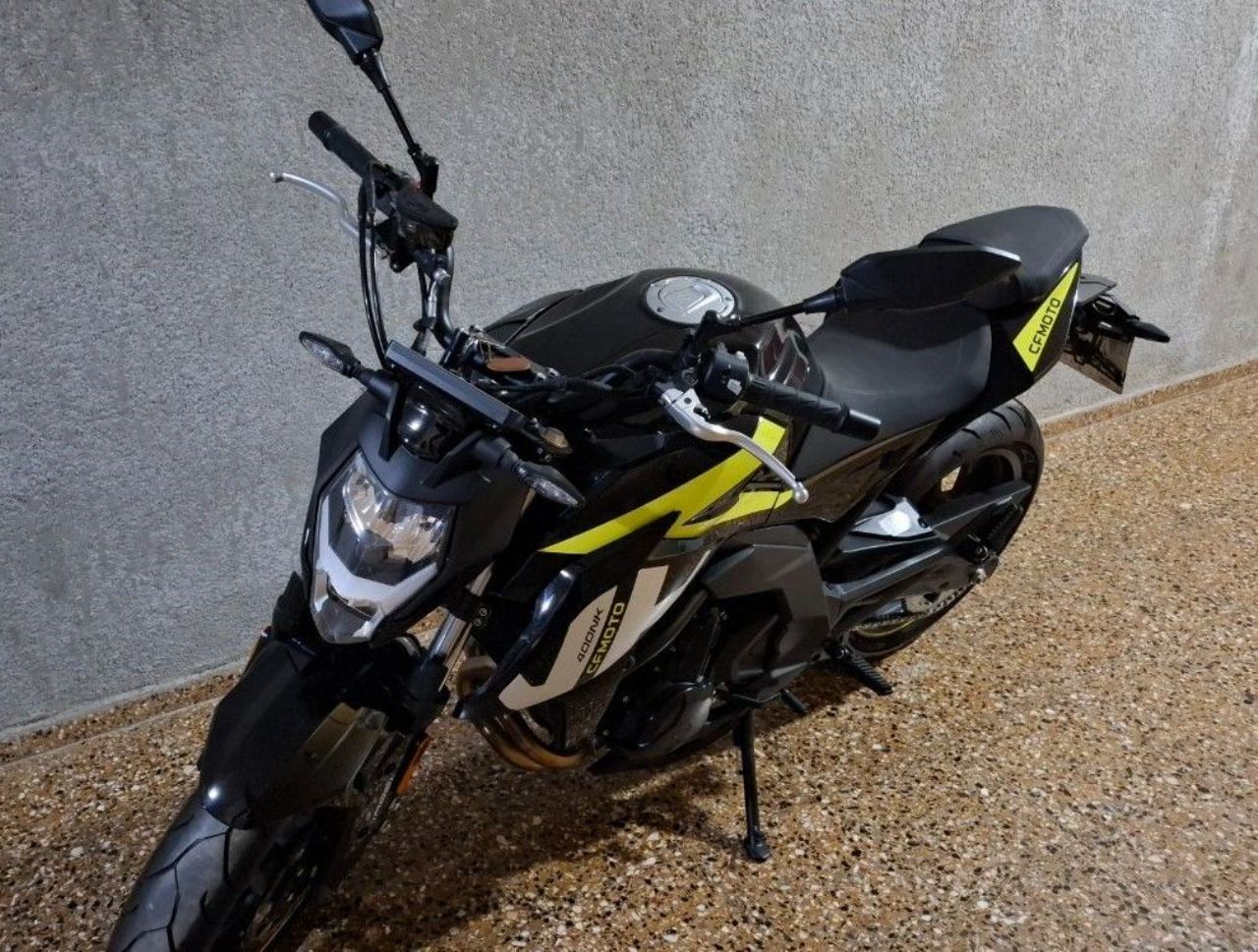 CF Moto NK Usada en Mendoza, deRuedas