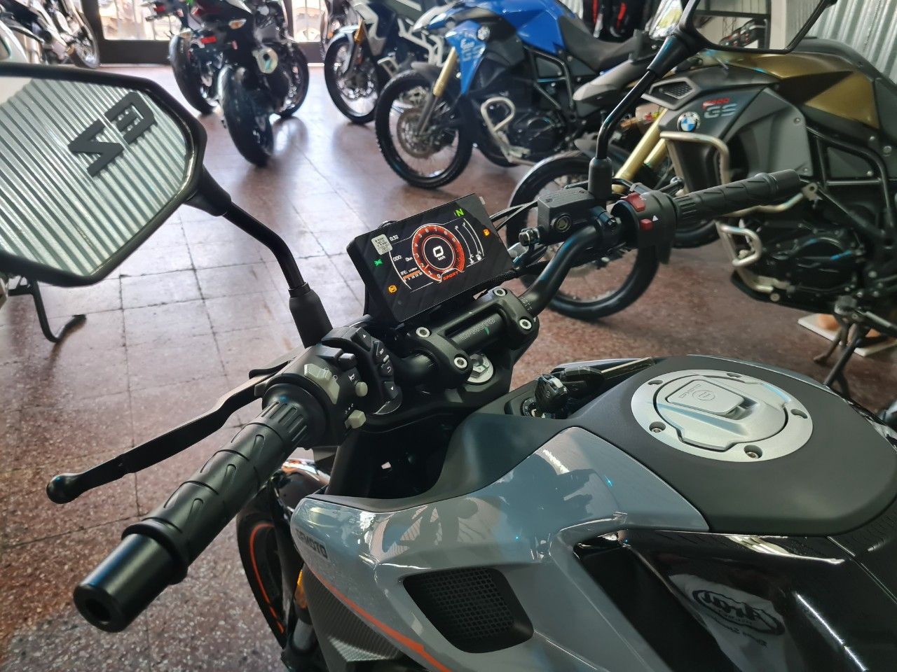 CF Moto NK Nueva en Mendoza, deRuedas