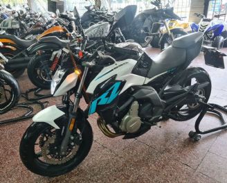 CF Moto RZ Usada en Mendoza