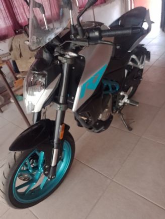 CF Moto RZ Usada en Mendoza