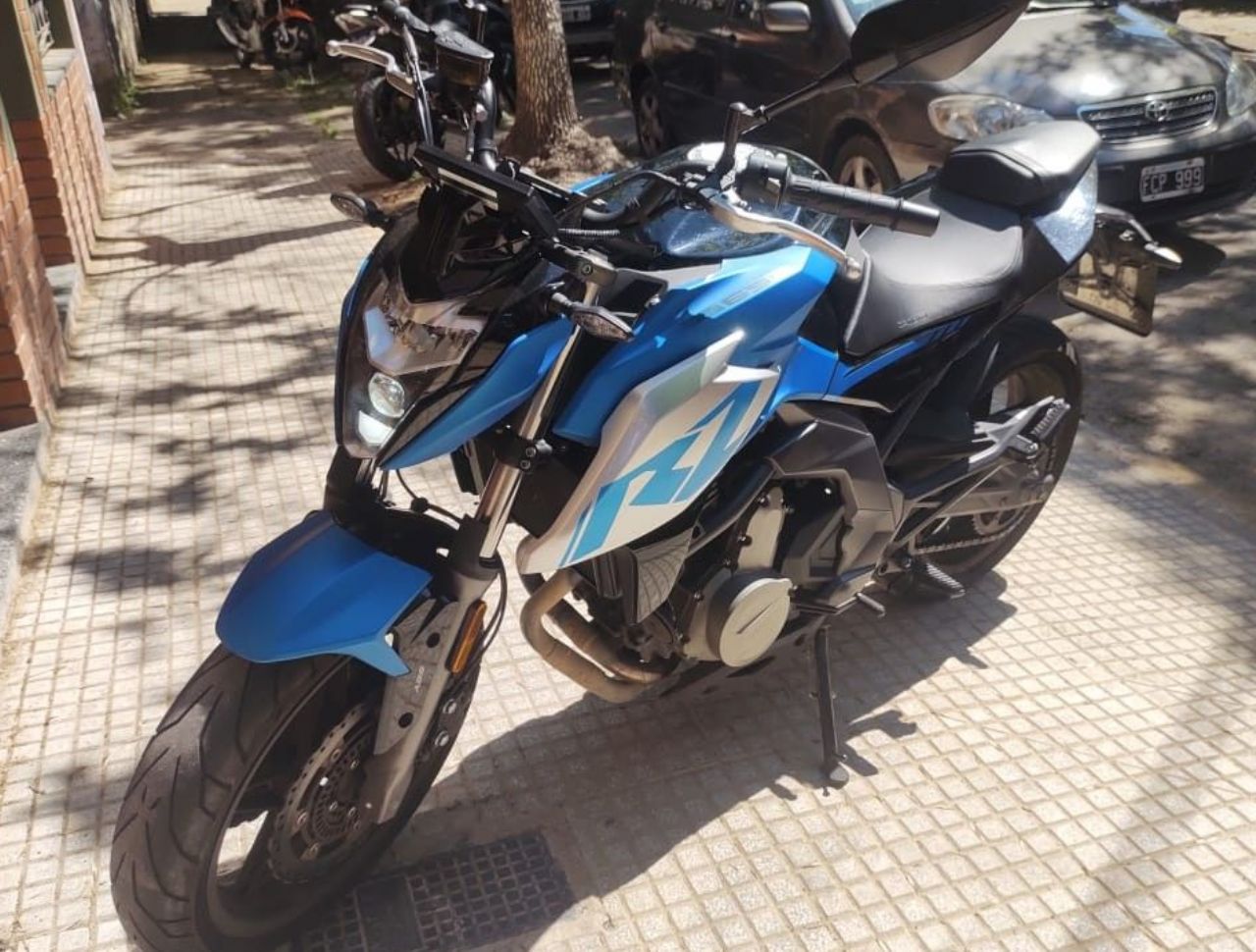 CF Moto RZ Usada en Buenos Aires, deRuedas