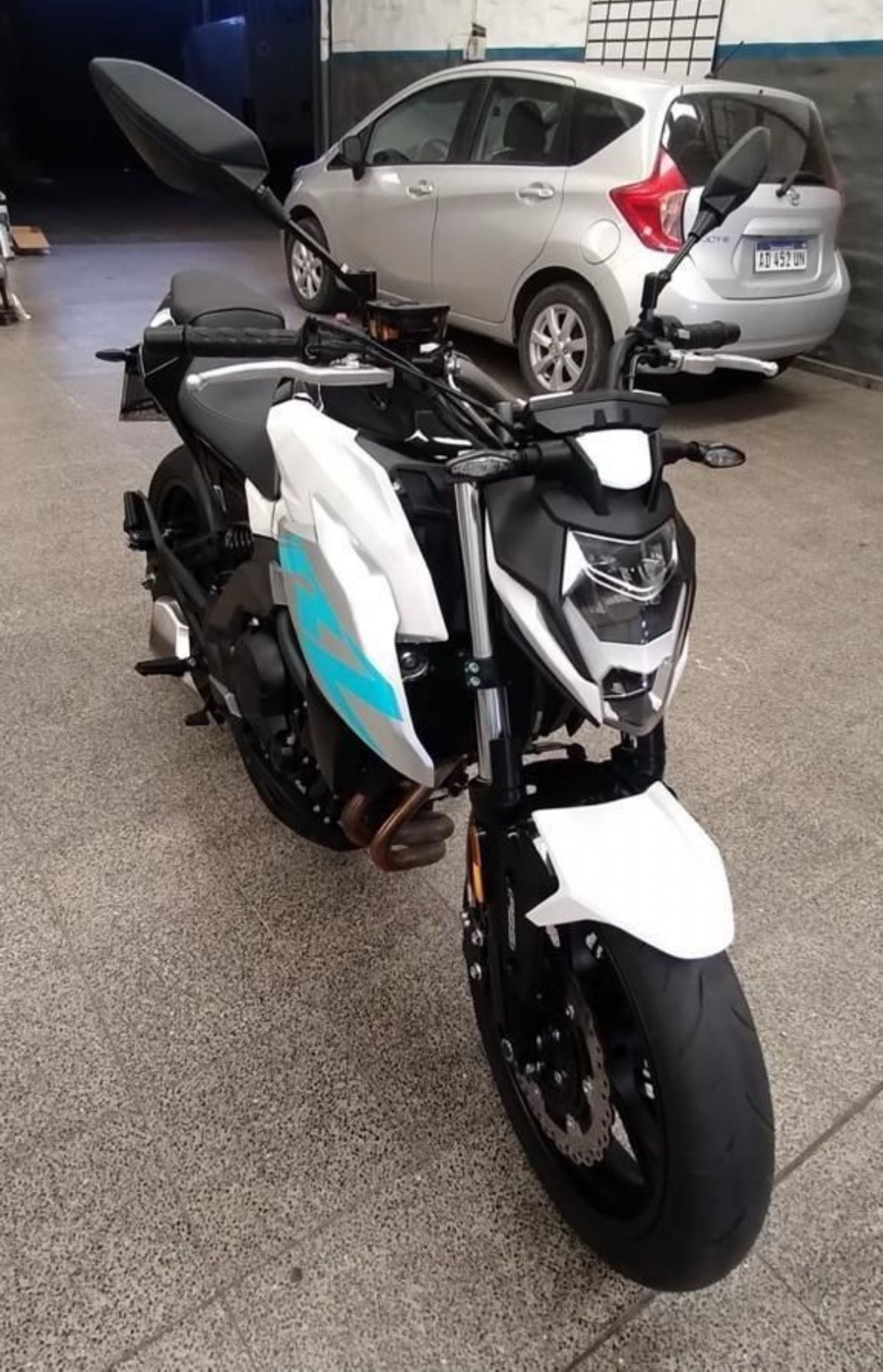 CF Moto RZ Usada en Córdoba, deRuedas