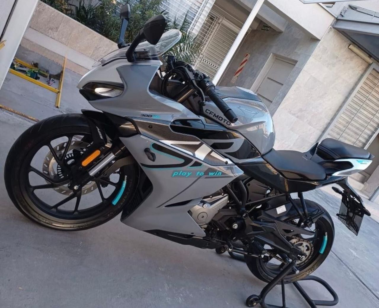 CF Moto SR Usada en Mendoza, deRuedas