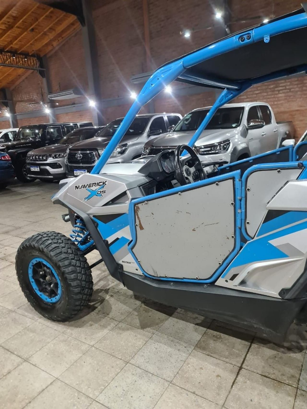 Can-Am Commander Usado en San Juan, deRuedas