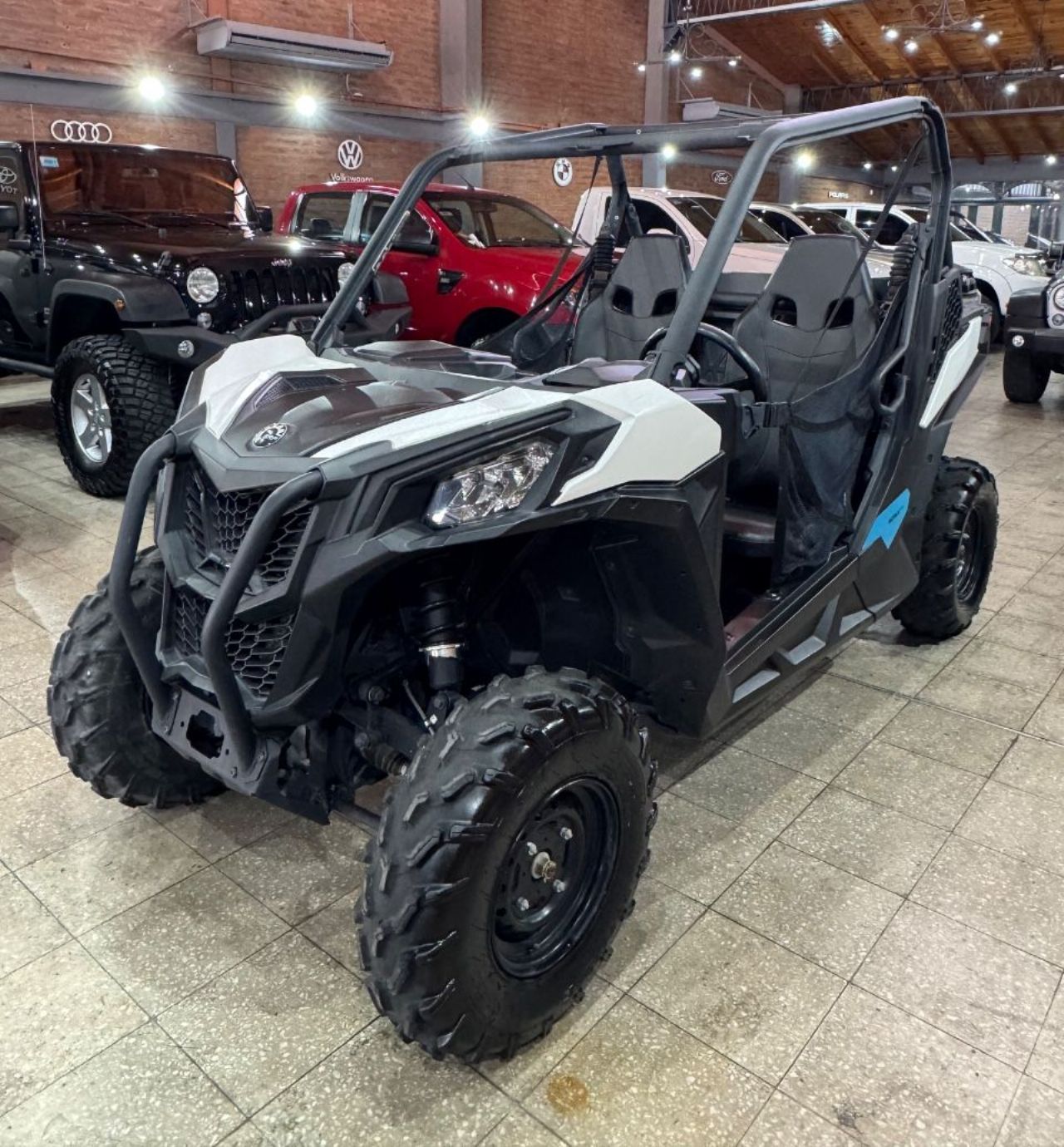 Can-Am Defender Usado en San Juan, deRuedas