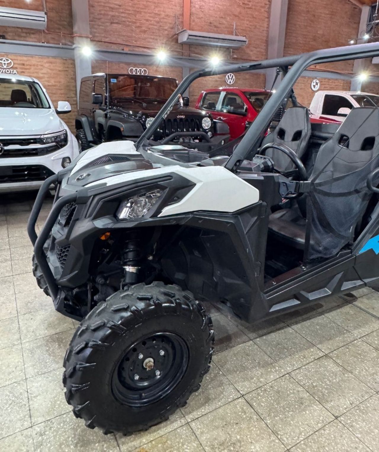 Can-Am Defender Usado en San Juan, deRuedas