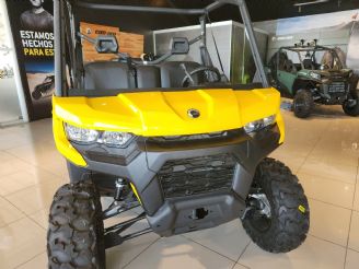 Can-Am Defender Nuevo en Mendoza