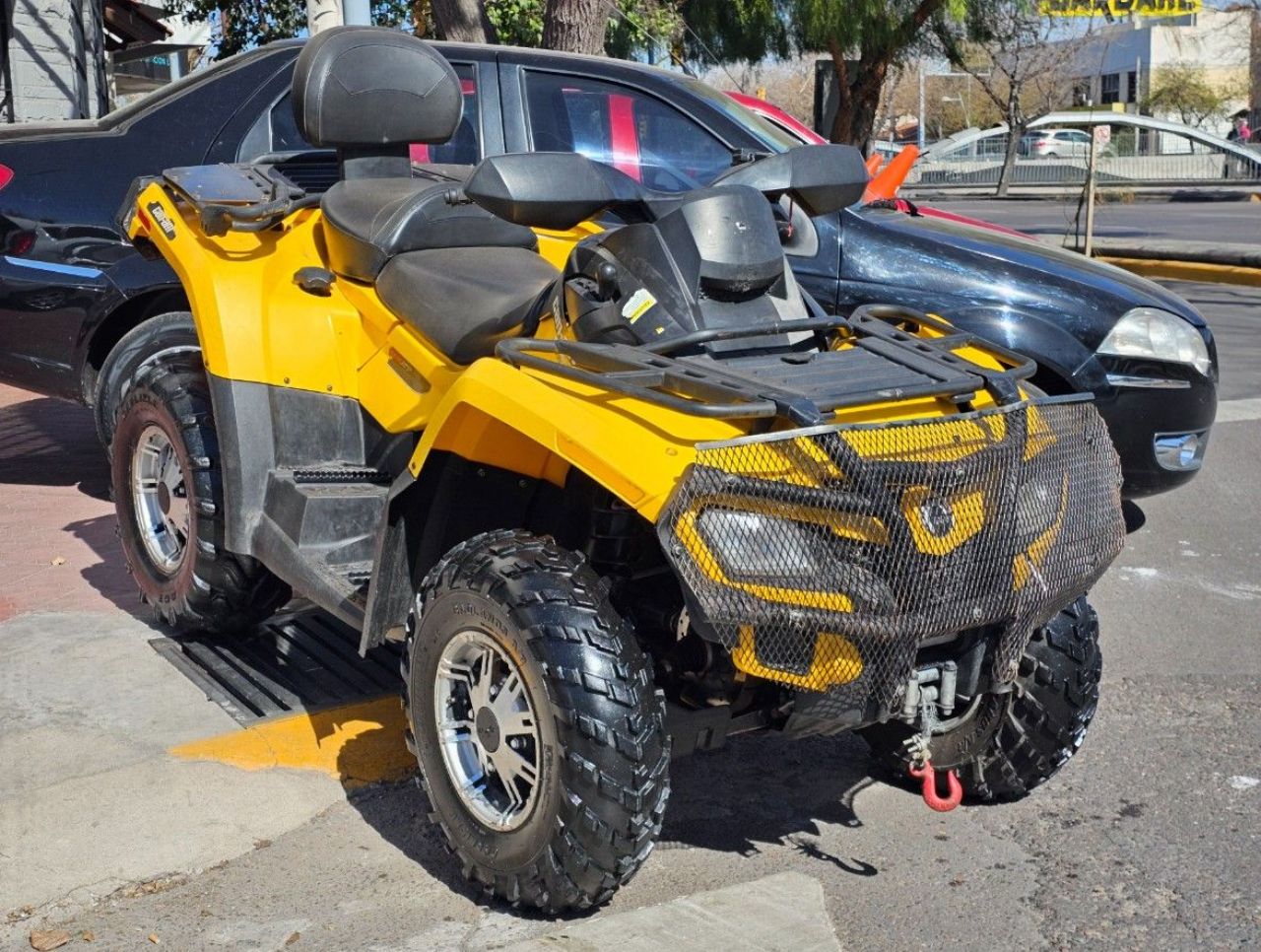 Can-Am Outlander Usado en Mendoza, deRuedas
