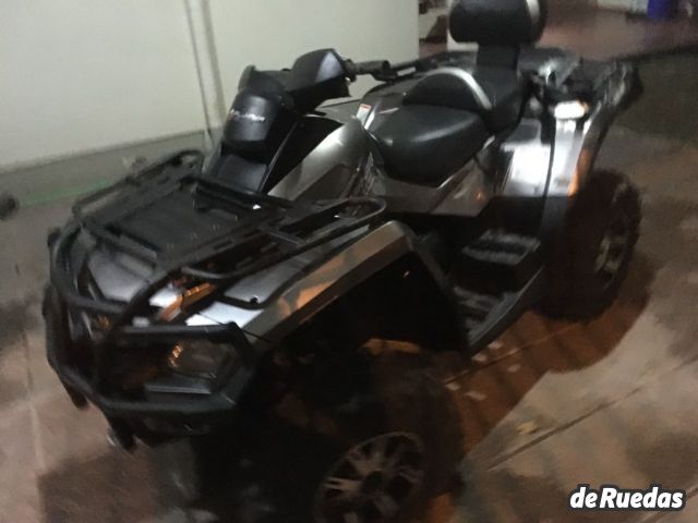 Can-Am Outlander Usado en San Juan, deRuedas