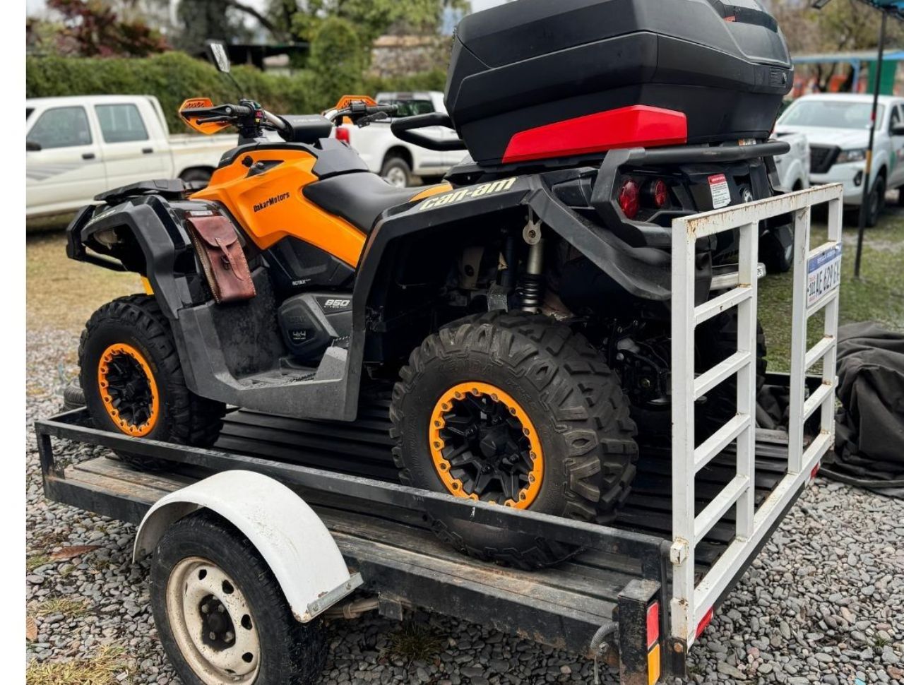 Can-Am Outlander Usado en Tucumán, deRuedas