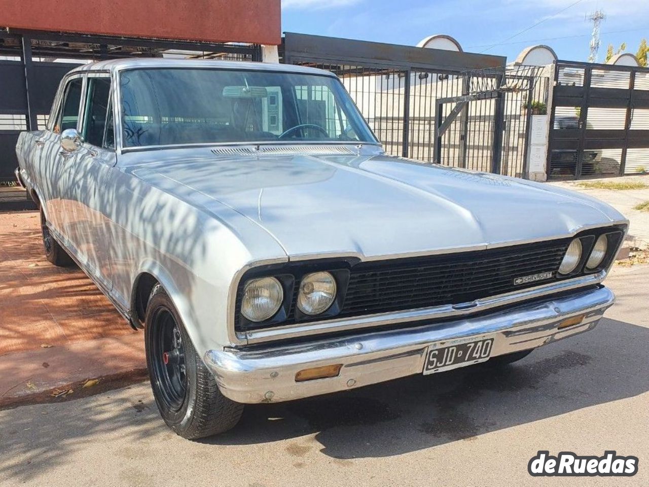 Chevrolet 230 Usado en Mendoza, deRuedas