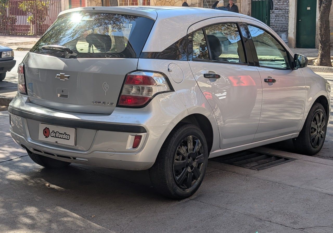 Chevrolet Agile Usado Financiado en Mendoza, deRuedas