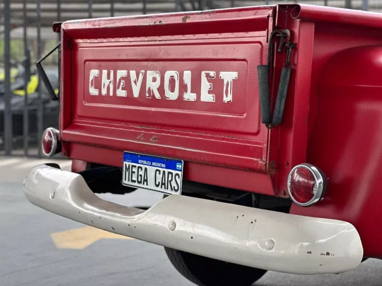 Chevrolet Apache Usada en Córdoba, deRuedas