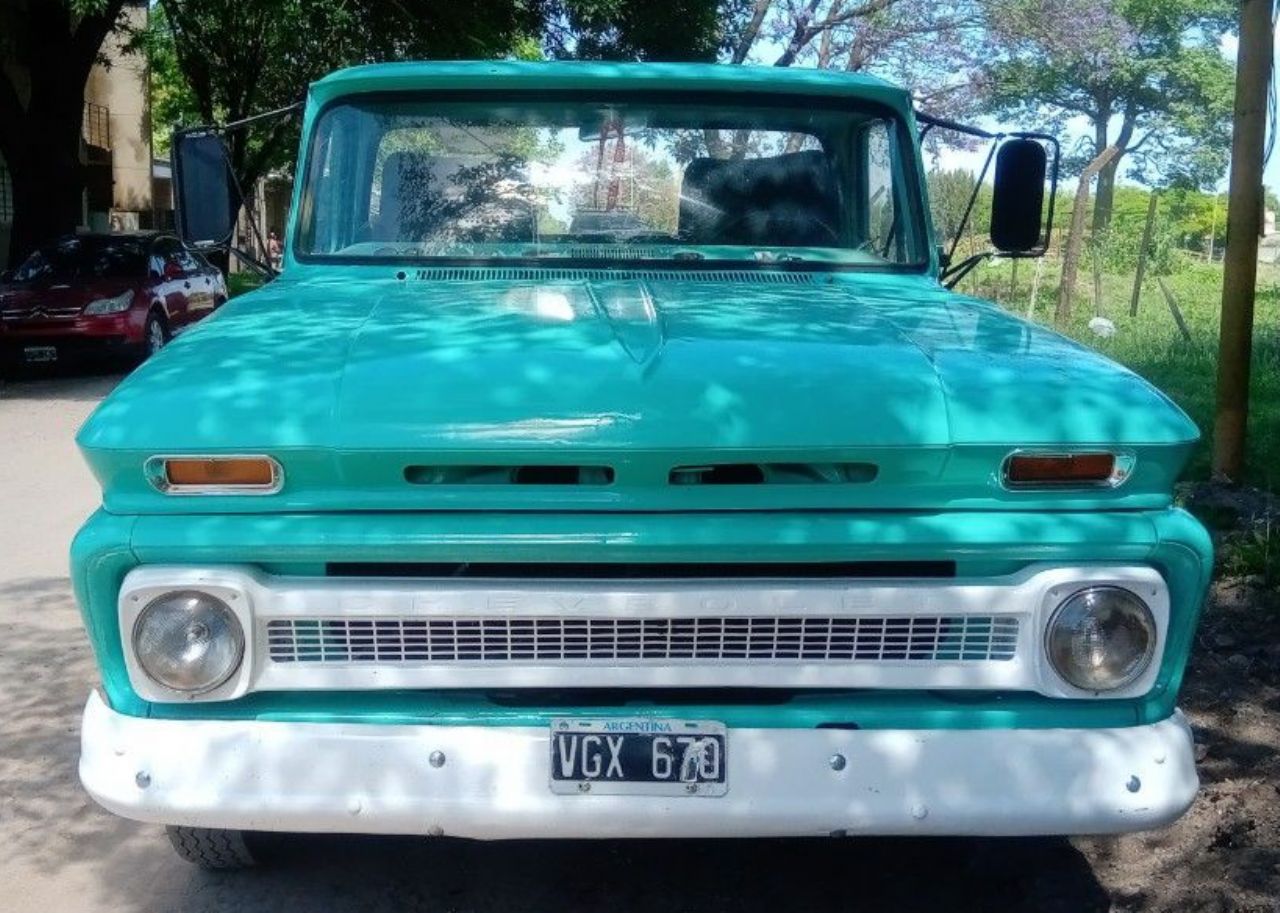 Chevrolet Apache Usada en Santa Fe, deRuedas