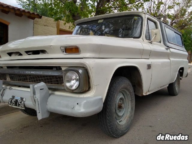 Chevrolet Apache Usada en Mendoza, deRuedas