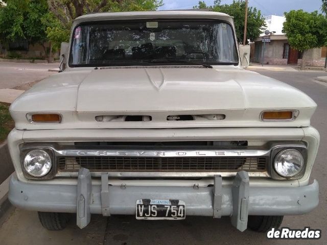 Chevrolet Apache Usada en Mendoza, deRuedas