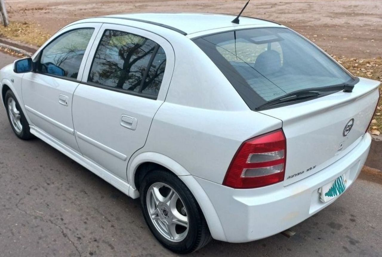 Chevrolet Astra Usado en Mendoza, deRuedas