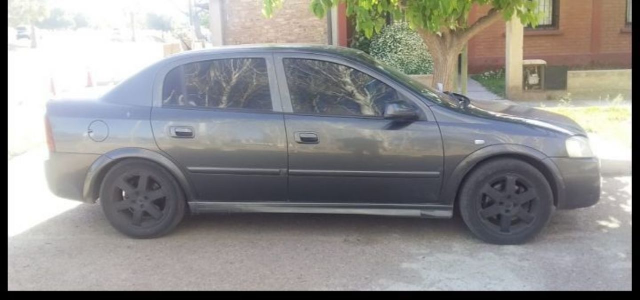 Chevrolet Astra Usado en Mendoza, deRuedas