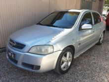 Chevrolet Astra Usado en Mendoza Financiado