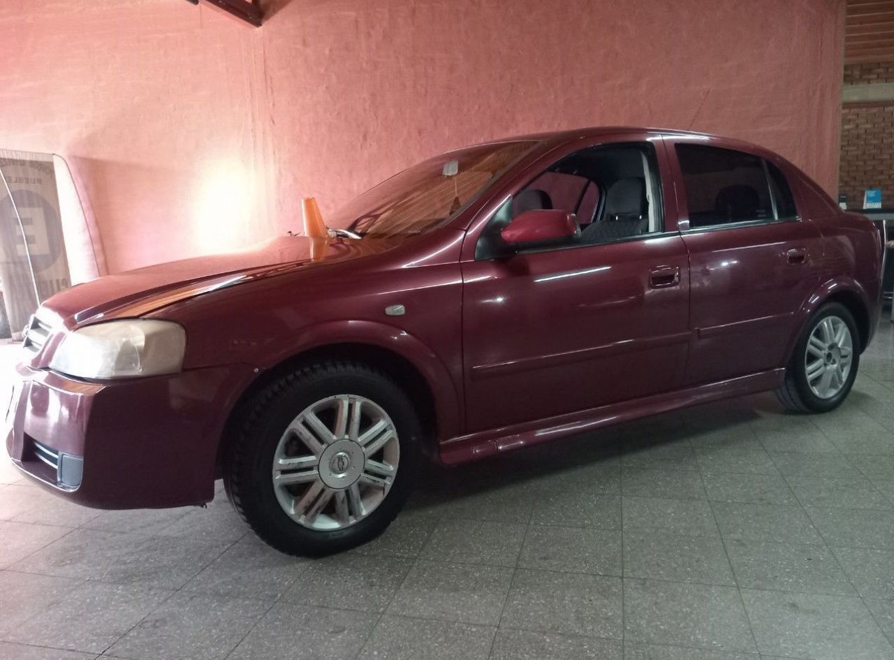 Chevrolet Astra Usado Financiado en Mendoza, deRuedas