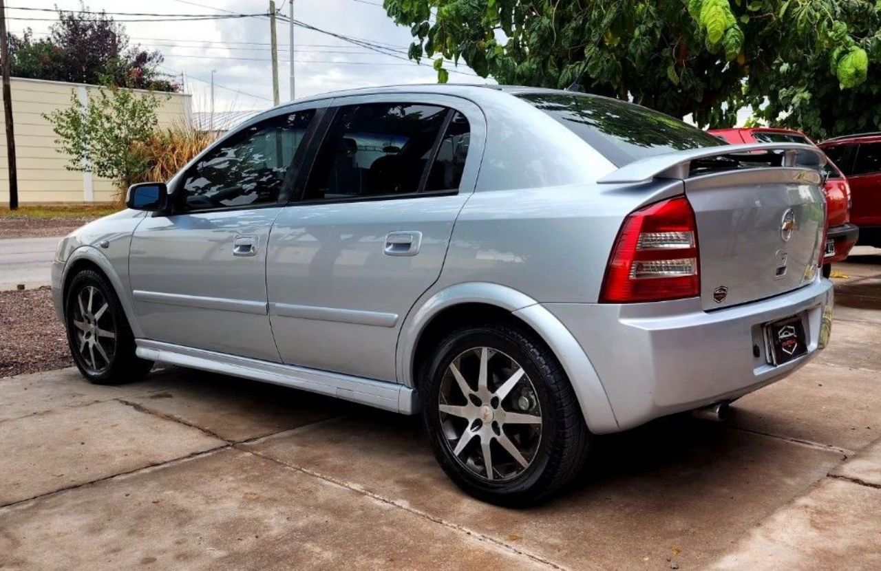 Chevrolet Astra Usado en Mendoza, deRuedas