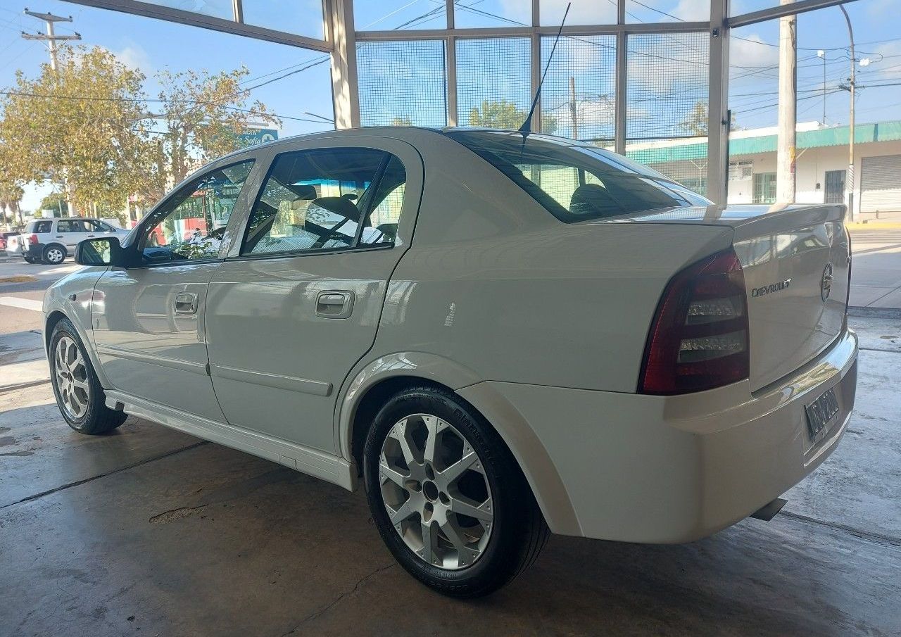 Chevrolet Astra Usado en Mendoza, deRuedas